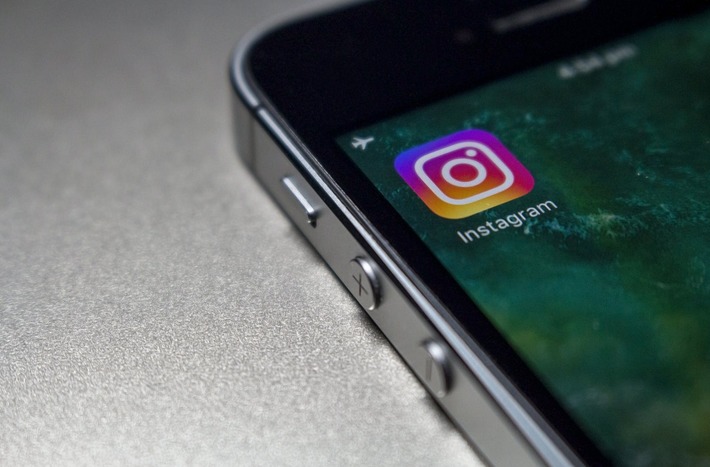 instagram